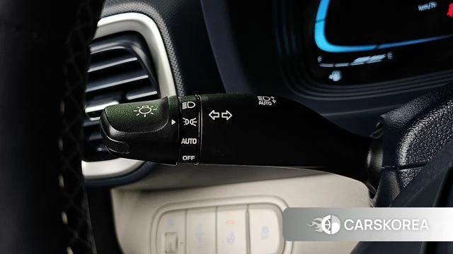 Hyundai Venue 2023 Светло-зеленый из Кореи, фото 4