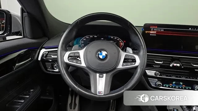 BMW 6 Series GT (G32) 2021 Серебристо-серый из Кореи, фото 4