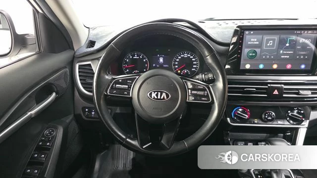 Kia Seltos 2019 Белый из Кореи, фото 4