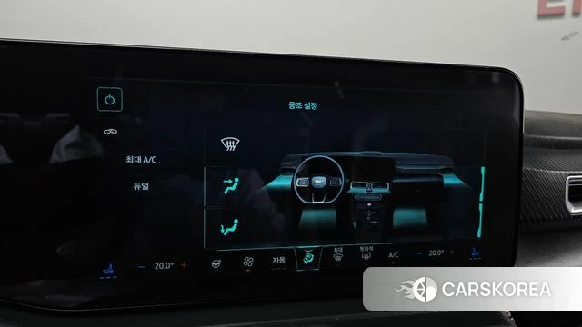 Ford Mustang 7th Generation 2024 Черный из Кореи, фото 4