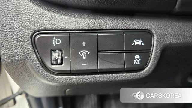 Kia Seltos 2022 Белый из Кореи, фото 4