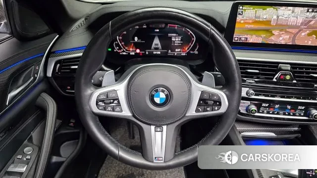 BMW 5 Series (G30) 2021 Белый из Кореи, фото 4