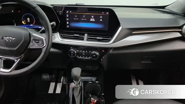 Chevrolet (GM Daewoo) Trax Crossover 2023 Белый из Кореи, фото 4