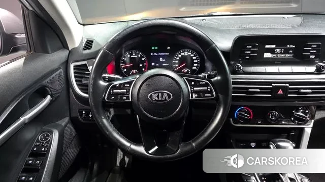 Kia Seltos 2020 Серый из Кореи, фото 4
