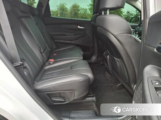 Hyundai The New Santa Fe 2022 Белый из Кореи, фото 4