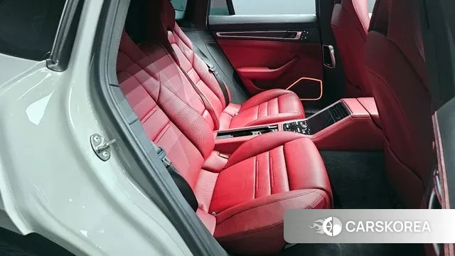 Porsche Panamera (971) 2022 Серебристо-серый из Кореи, фото 4