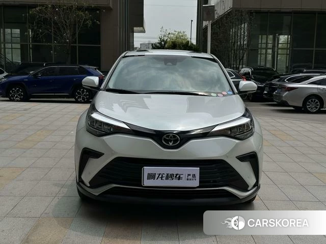 Toyota IZOA 2023 Белый из Китая, фото 4