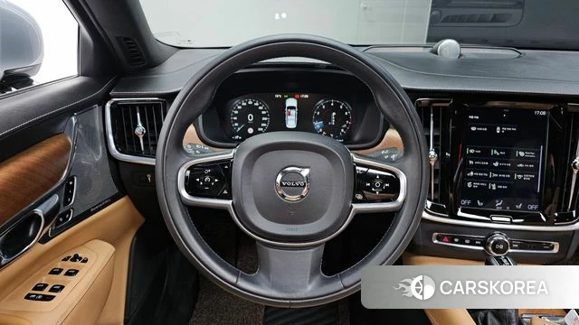 Volvo S90 2019 Серебристо-серый из Кореи, фото 4