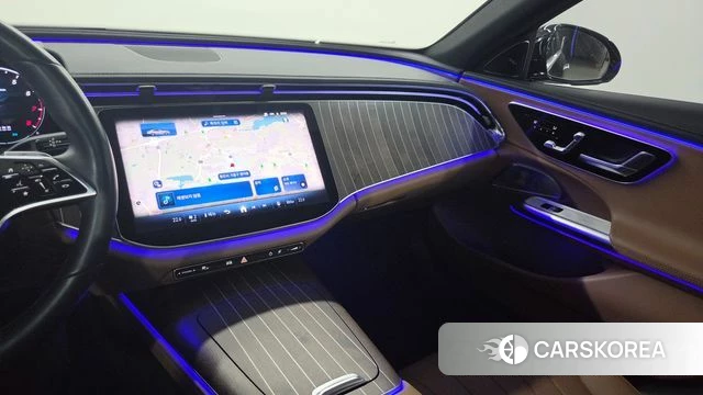 Mercedes-Benz E-Class W214 2025 Черный из Кореи, фото 4
