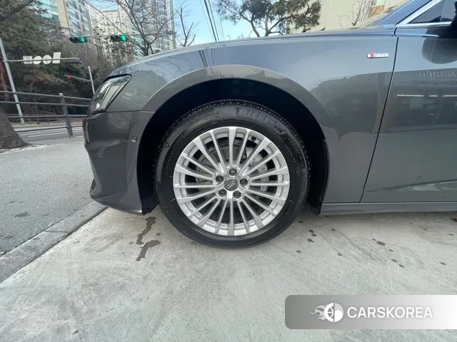 Audi A6 (C8) 2020 Серый из Кореи, фото 4