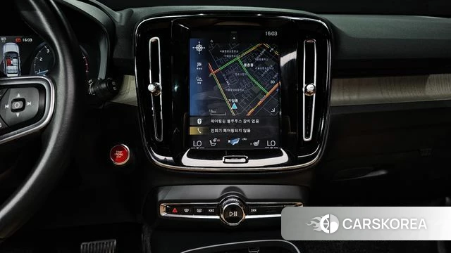 Volvo XC40 2019 Белый из Кореи, фото 4