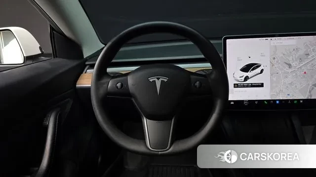 Tesla Model 3 2021 Белый из Кореи, фото 4