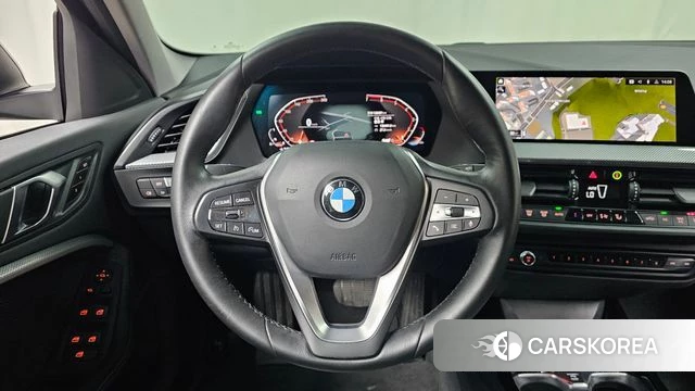 BMW 1 Series (F40) 2021 Черный из Кореи, фото 4