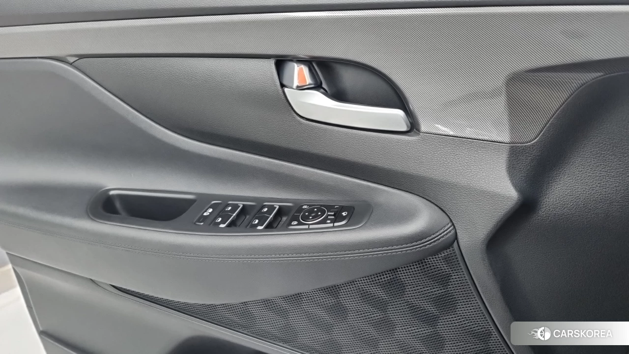 Hyundai The New Santa Fe 2021 Белый из Кореи, фото 4