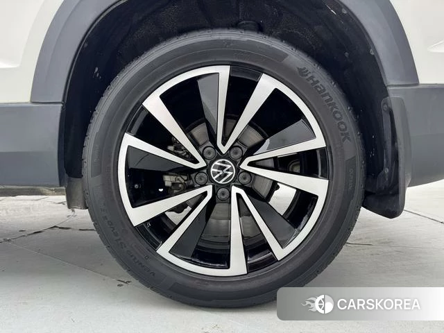Volkswagen Tuyue 2021 Белый из Китая, фото 4