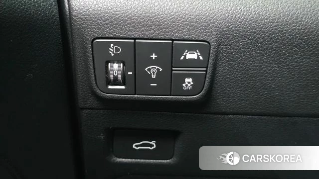 Kia K5 3rd generation 2023 Белый из Кореи, фото 4