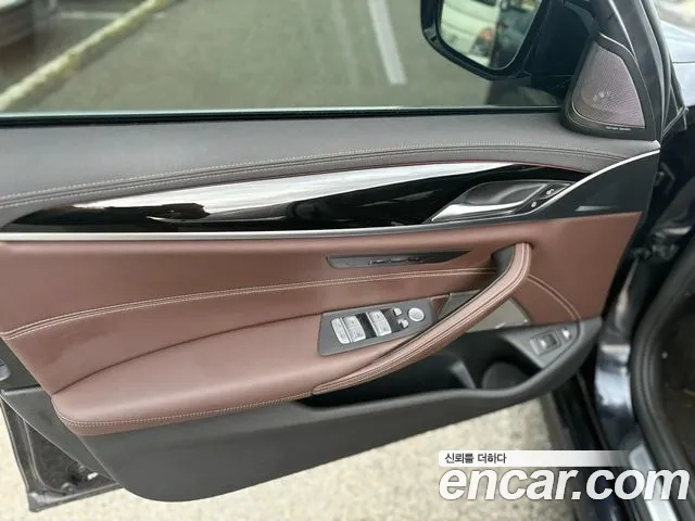 BMW 5 Series (G30) 2022 Черный из Кореи, фото 4