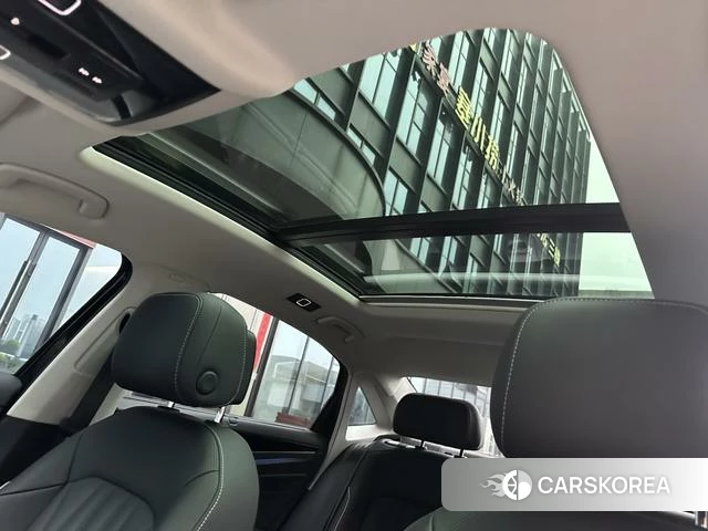 Volkswagen Passat 2022 Черный из Китая, фото 4