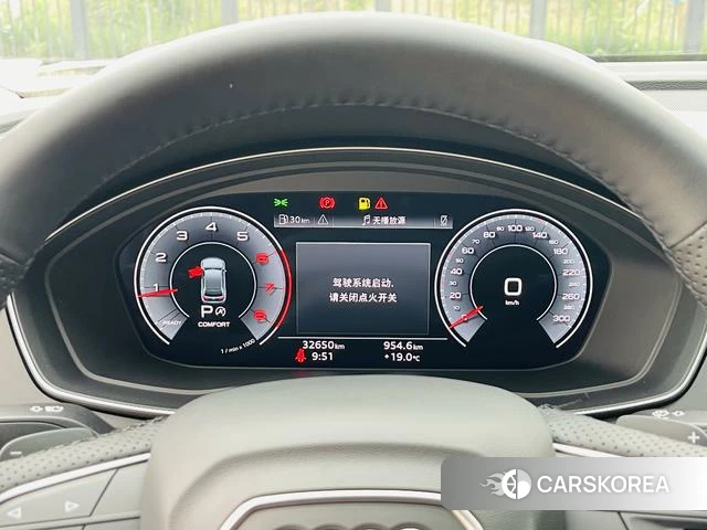 Audi Q5L 2024 Черный из Китая, фото 4