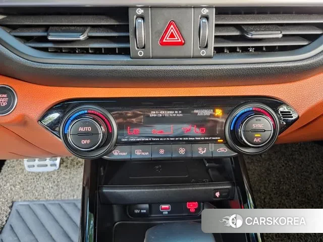 Kia The New K3 2nd generation 2023 Белый из Кореи, фото 4