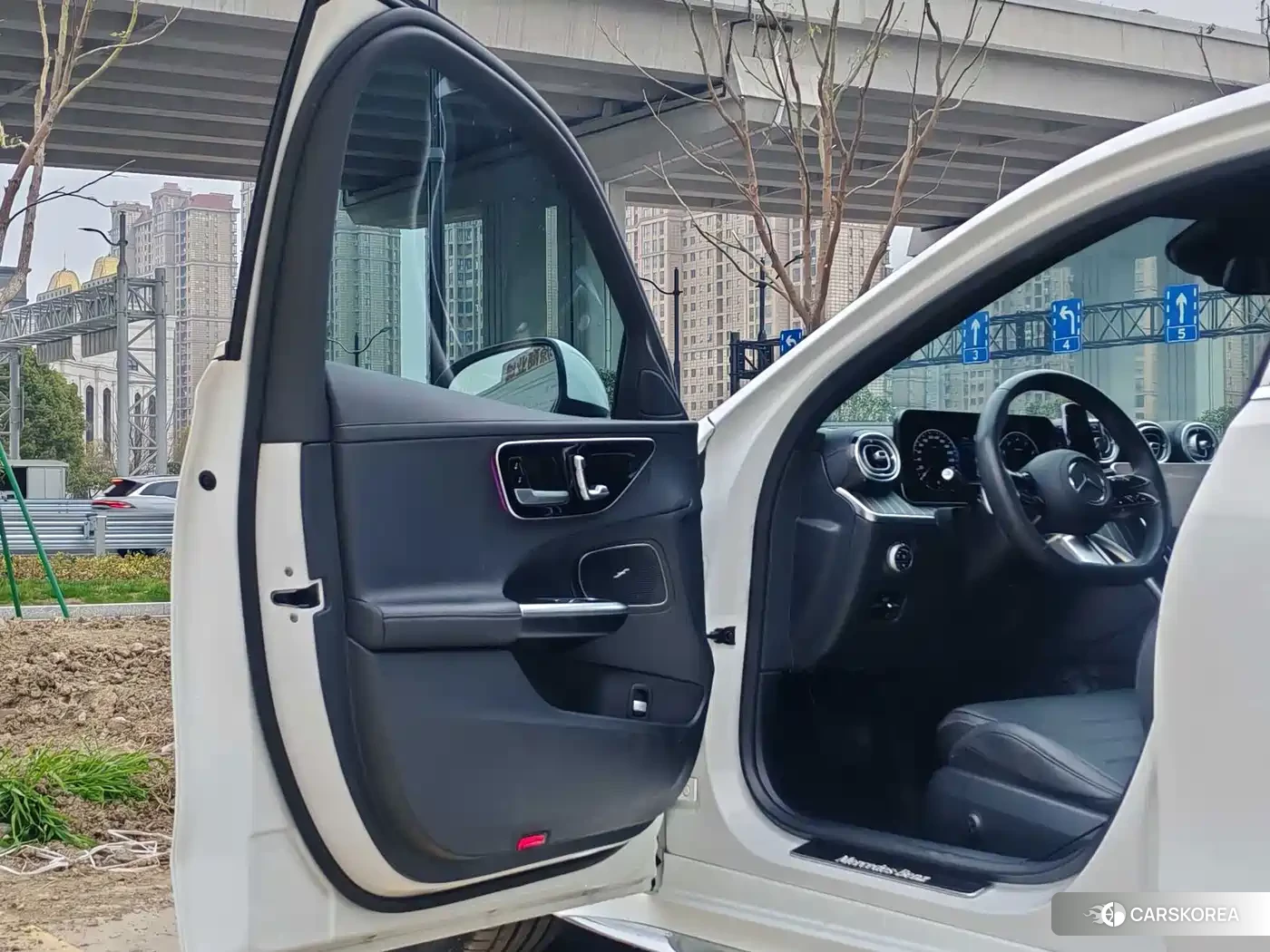 Mercedes-Benz C-class 2024 Белый из Китая, фото 4