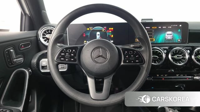 Mercedes-Benz A-Class W177 2020 Белый из Кореи, фото 4