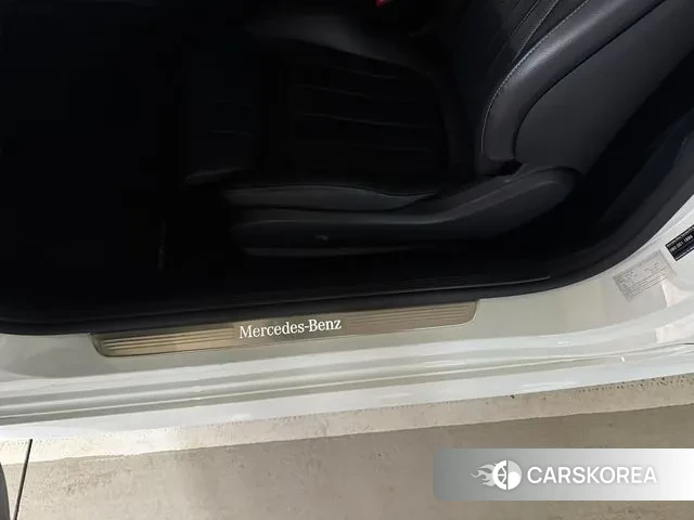 Mercedes-Benz E-Class W213 2022 Белый из Кореи, фото 4