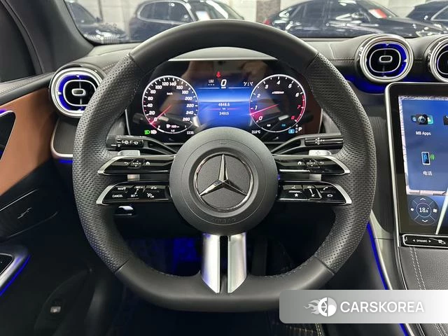 Mercedes-Benz GLC 2024 Черный из Китая, фото 4