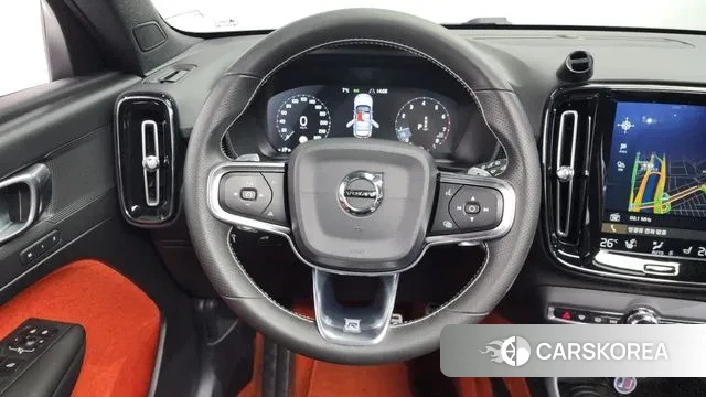 Volvo XC40 2018 Серый из Кореи, фото 4