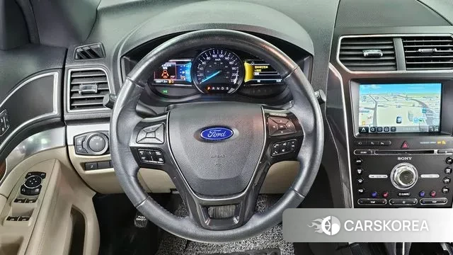 Ford Explorer 2018 Белый из Кореи, фото 4
