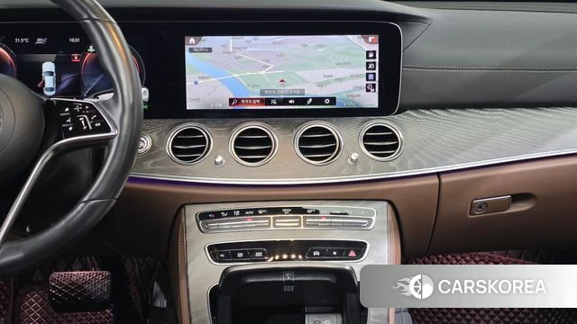 Mercedes-Benz E-Class W213 2022 Серебряный из Кореи, фото 4