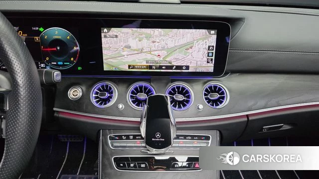 Mercedes-Benz E-Class W213 2023 Белый из Кореи, фото 4