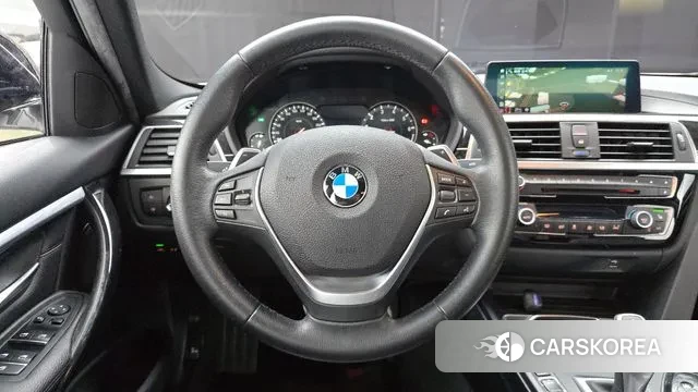 BMW 3 Series (F30) 2018 Белый из Кореи, фото 4
