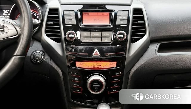 Ssangyong Tivoli Armor 2018 Синий из Кореи, фото 4