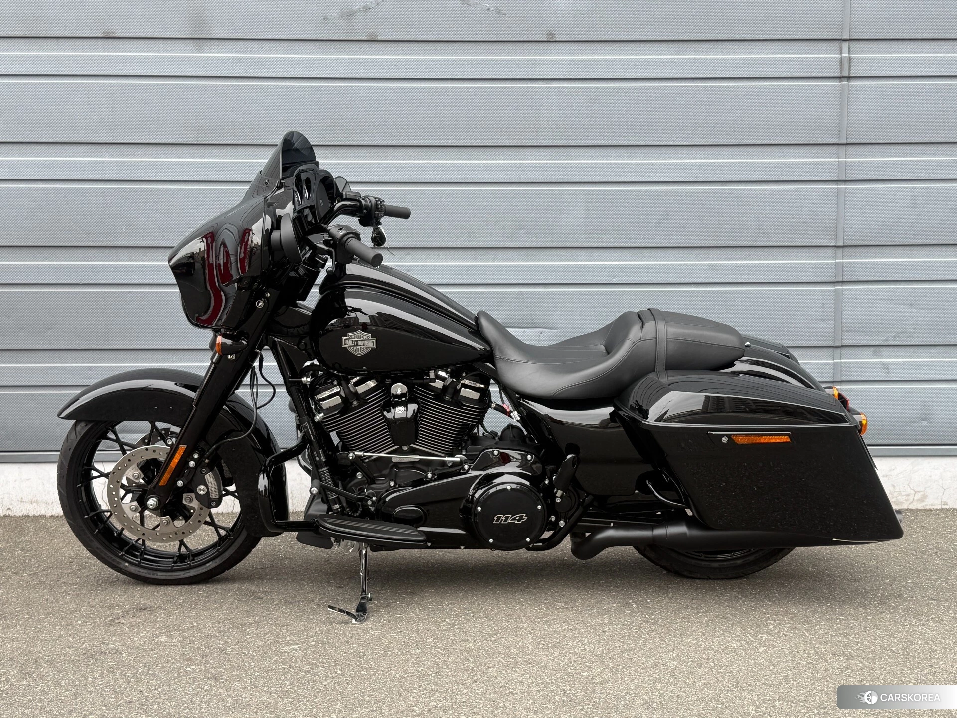 Harley-Davidson Street Glide FLHXS1690 2023 из Японии