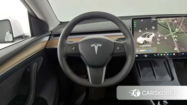 Tesla Model Y 2024 Белый из Кореи, фото 4