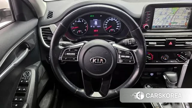 Kia Seltos 2021 Белый из Кореи, фото 4