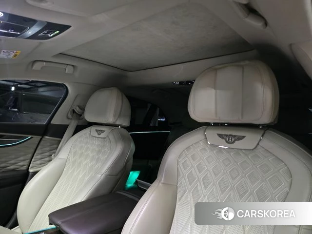Bentley Flying Spur 3rd Generation 2022 Черный из Кореи, фото 4