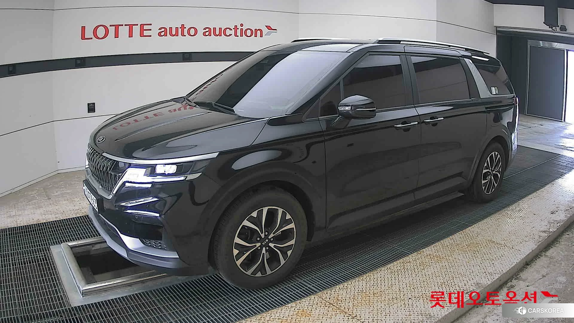 Kia Carnival 2021 Aurora Black Pearl из Кореи, фото 4