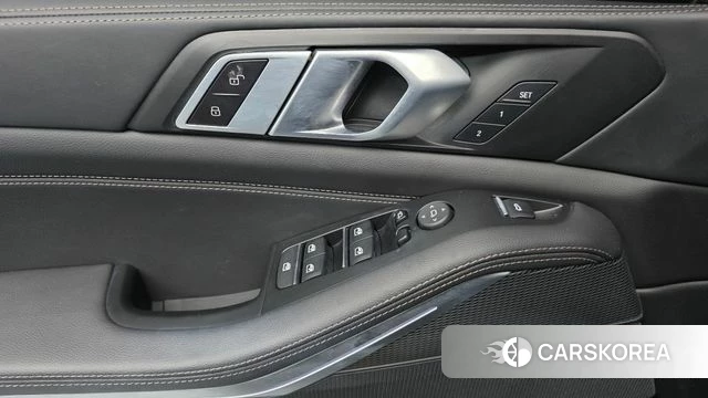 BMW X5 (G05) 2022 Черный из Кореи, фото 4
