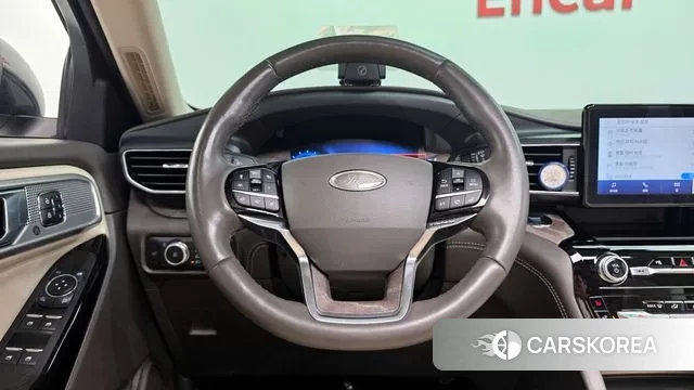 Ford Explorer 6th Generation 2022 Белый из Кореи, фото 4