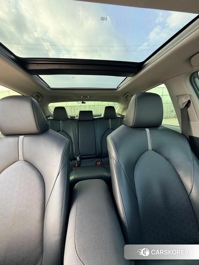 Toyota Camry (XV70) 2020 Коричневый из Кореи, фото 4