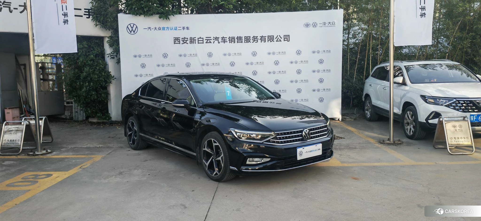 Volkswagen Magotan 2024 Черный из Китая, фото 4