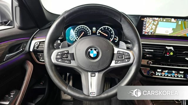 BMW 5 Series (G30) 2019 Серый из Кореи, фото 4