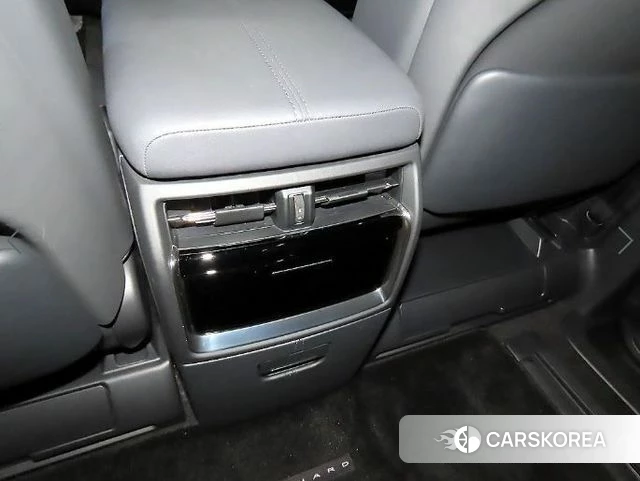 Toyota Alphard 4th Generation 2024 Черный из Кореи, фото 4