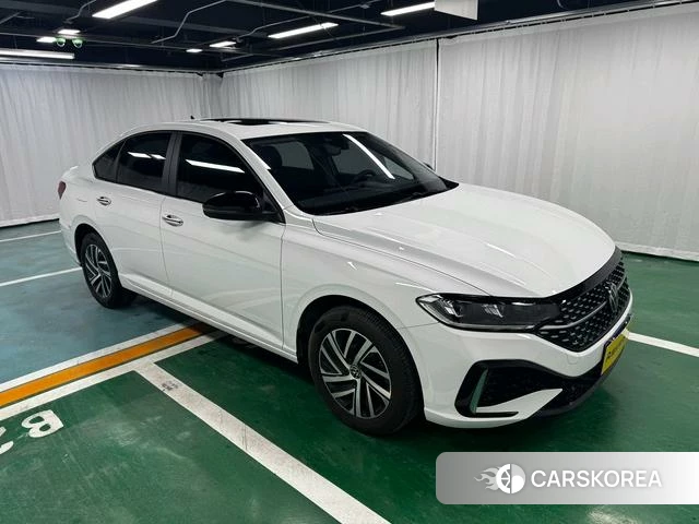 Volkswagen Lavida 2025 Белый из Китая, фото 4