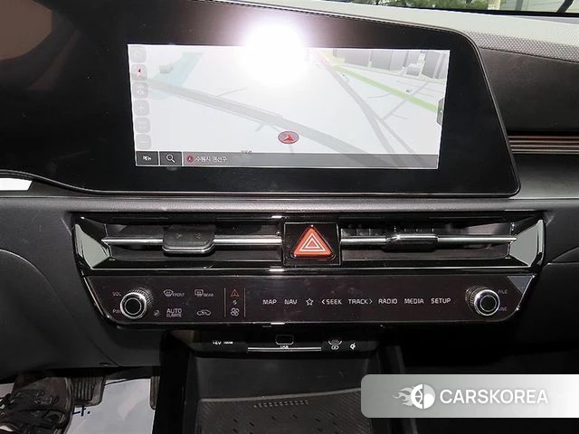 Kia Di Ol Nu Niro 2024 Синий из Кореи, фото 4