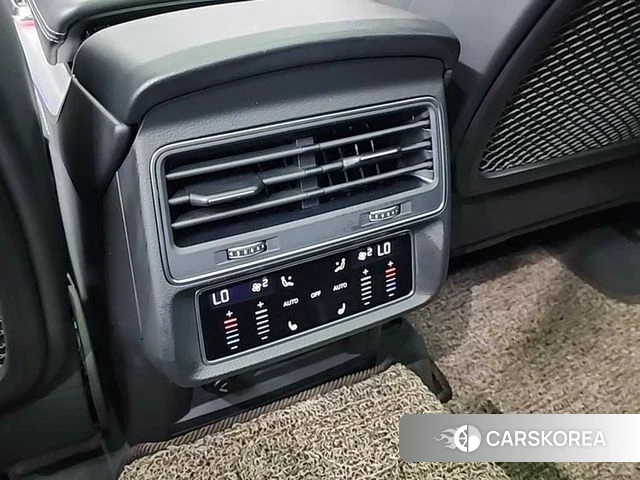 Audi Q7 (4M) 2022 Серый из Кореи, фото 4