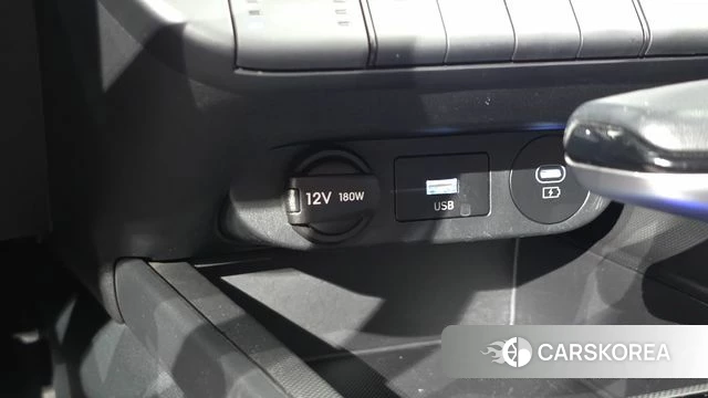 Hyundai The New Avante (CN7) 2024 Белый из Кореи, фото 4