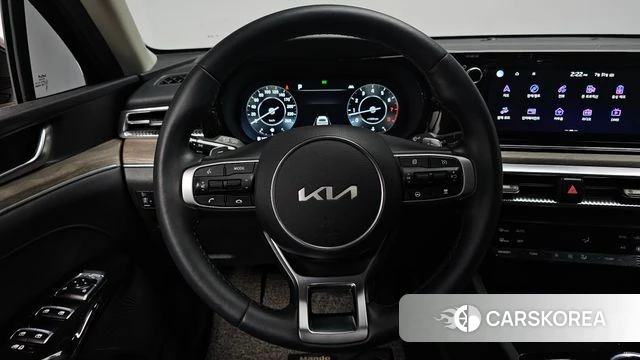 Kia K5 3rd generation 2023 Черный из Кореи, фото 4